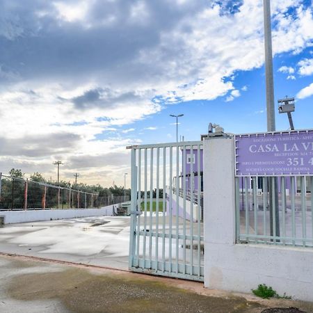 Готель Casa La Viola Массафра Екстер'єр фото