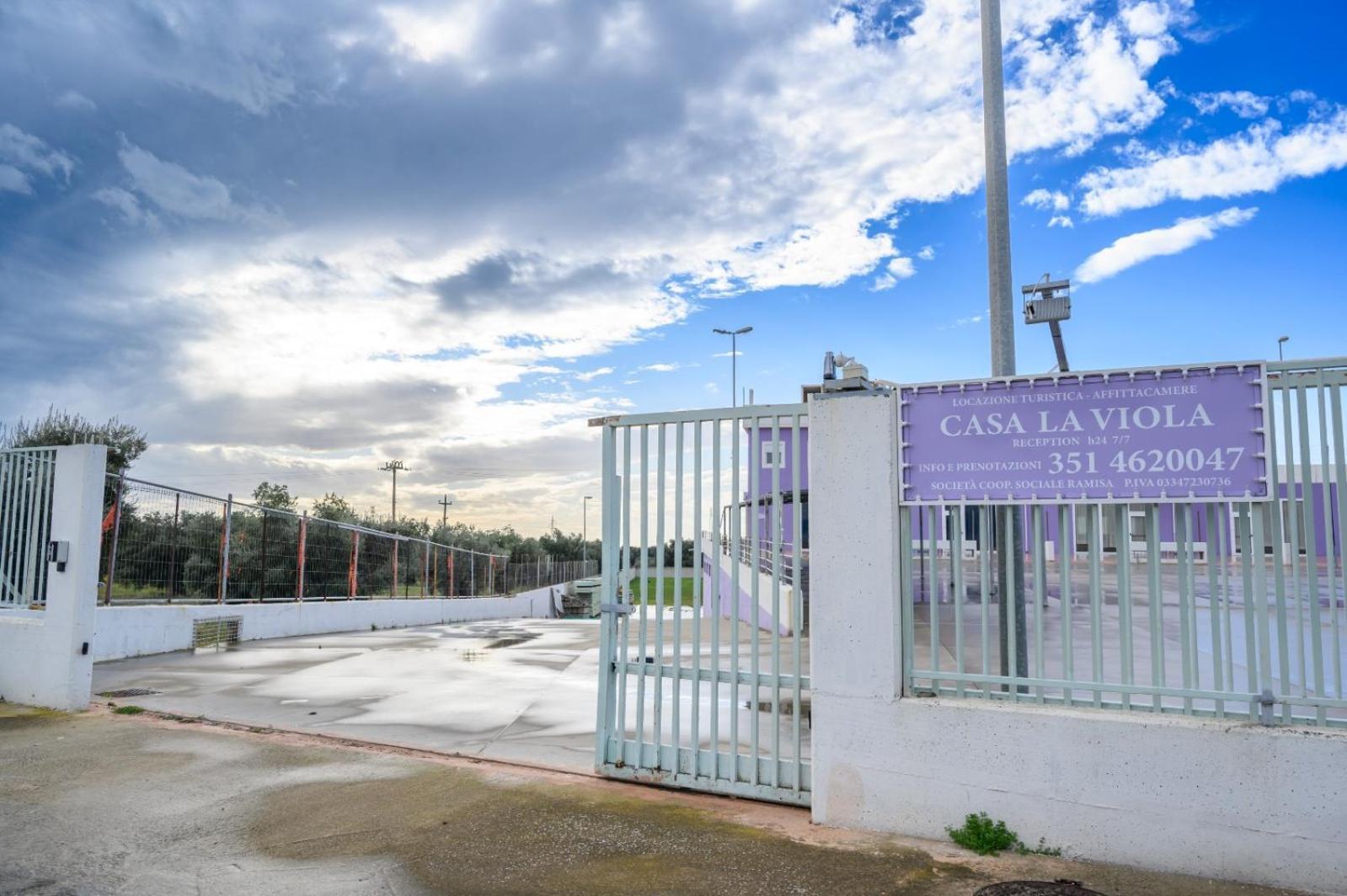Готель Casa La Viola Массафра Екстер'єр фото